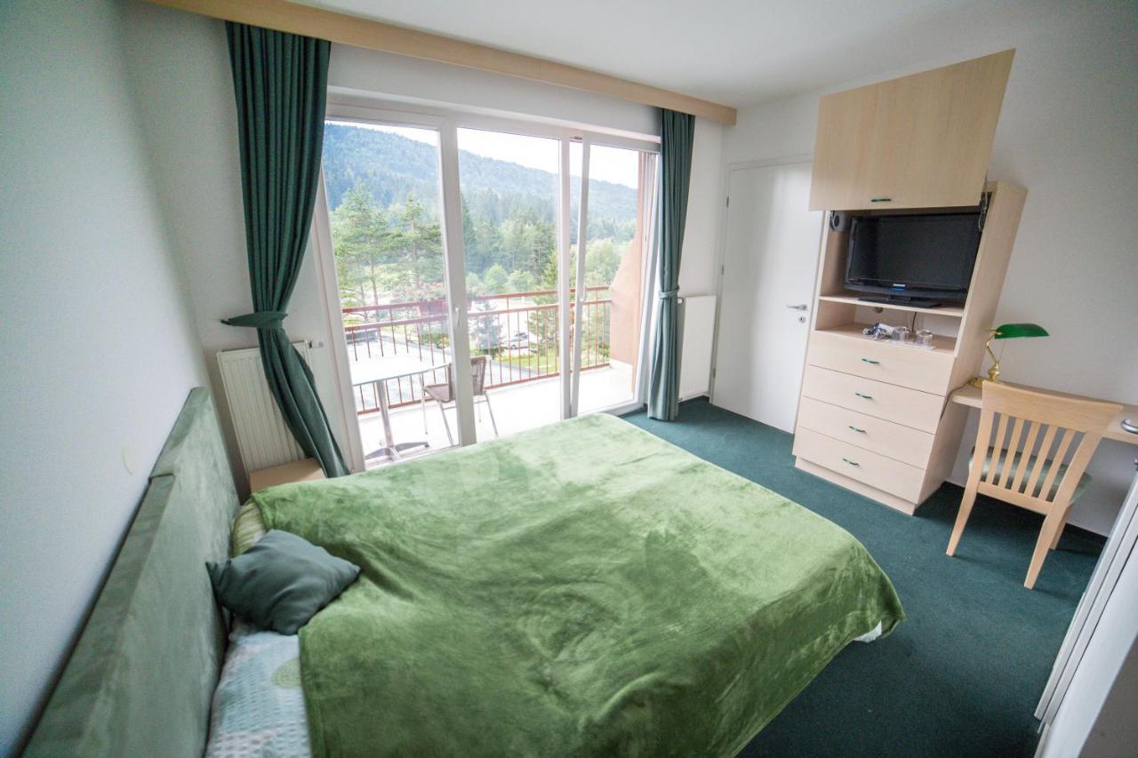 Hotel Rakitna ภายนอก รูปภาพ